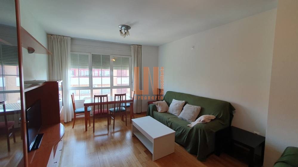 PISO DE 2 DORMITORIOS Y 2 BAÑOS. IDEAL ESTUDIANTES