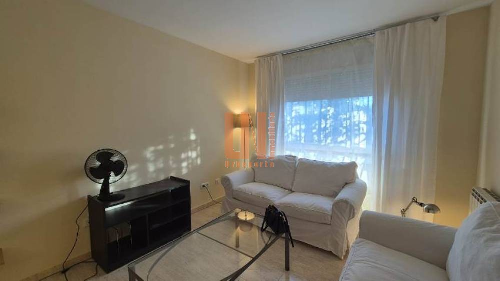 PISO EN PLANTA BAJA - EDIFICIO CON ZONAS COMUNES