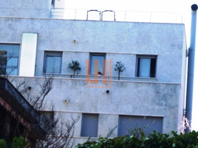 BONITO PISO DE 2 DOR EN EDF. RESIDENCIAL PROXIMO RENFE