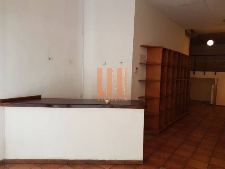URBENORTE ALQUILA LOCAL DE 220 M2 EN EL CENTRO DE MAJAO