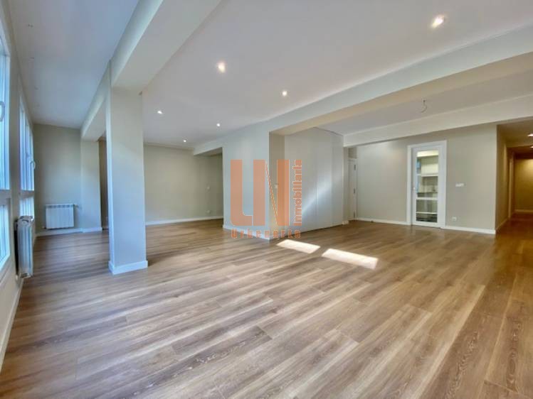 Recientemente reformado.