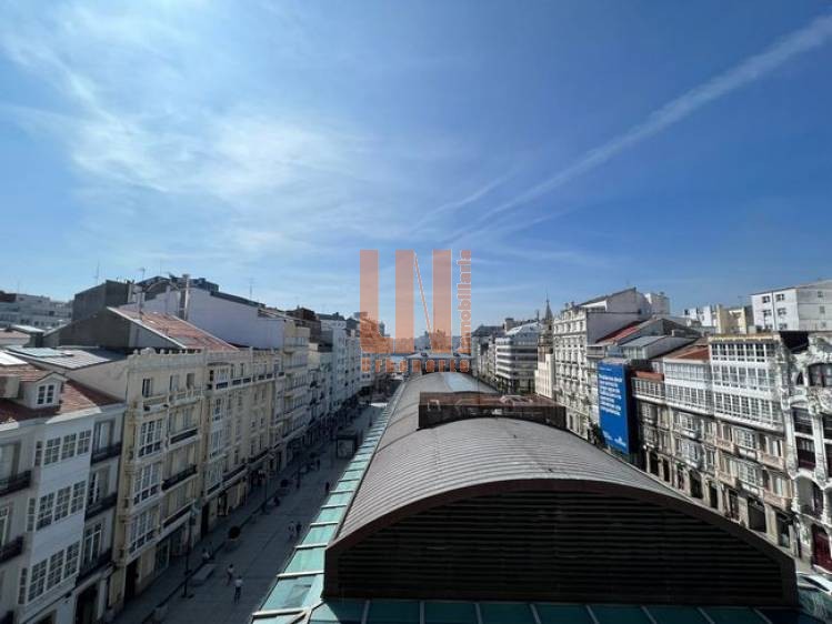 Totalmente exterior en esquina, orientación Sur