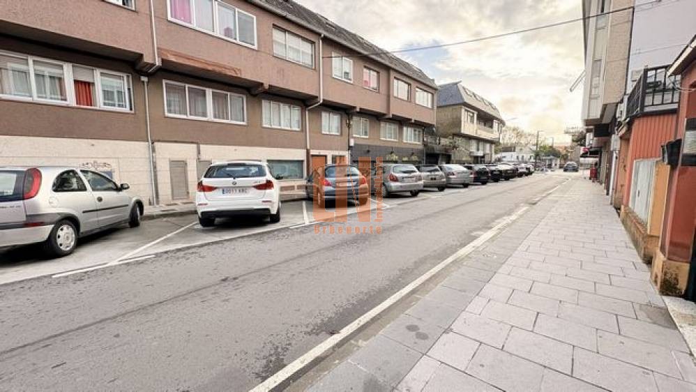 168m² de local comercial disponibles.  