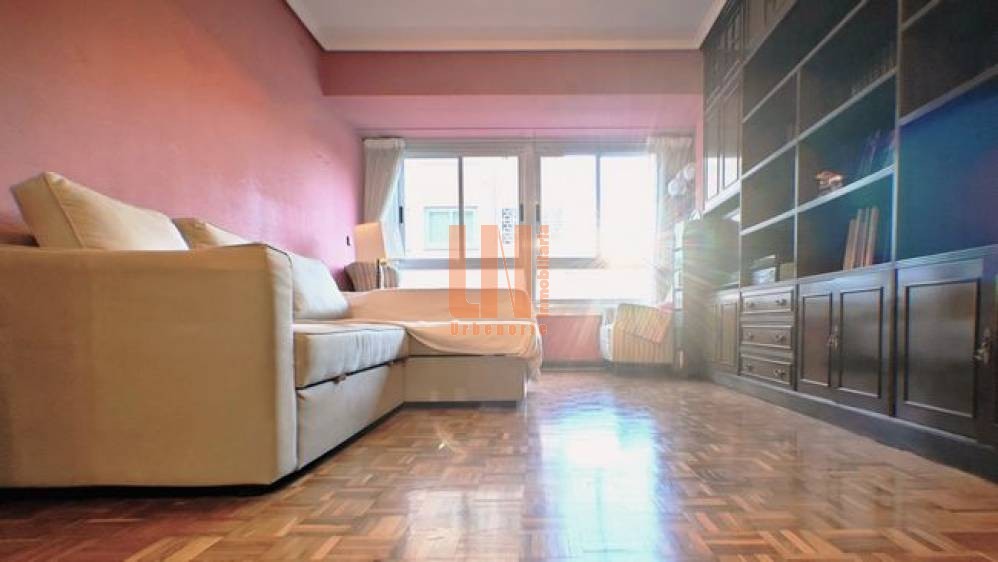 Vivienda en c/ Nicaragua, a un paso de la Plaza de Vigo