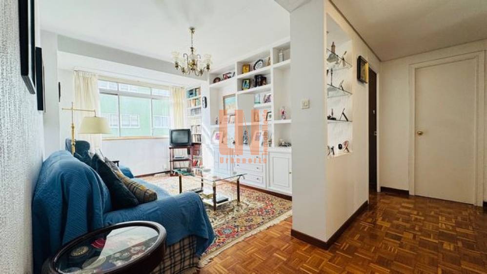 A escasos metros de la Plaza de Vigo. 