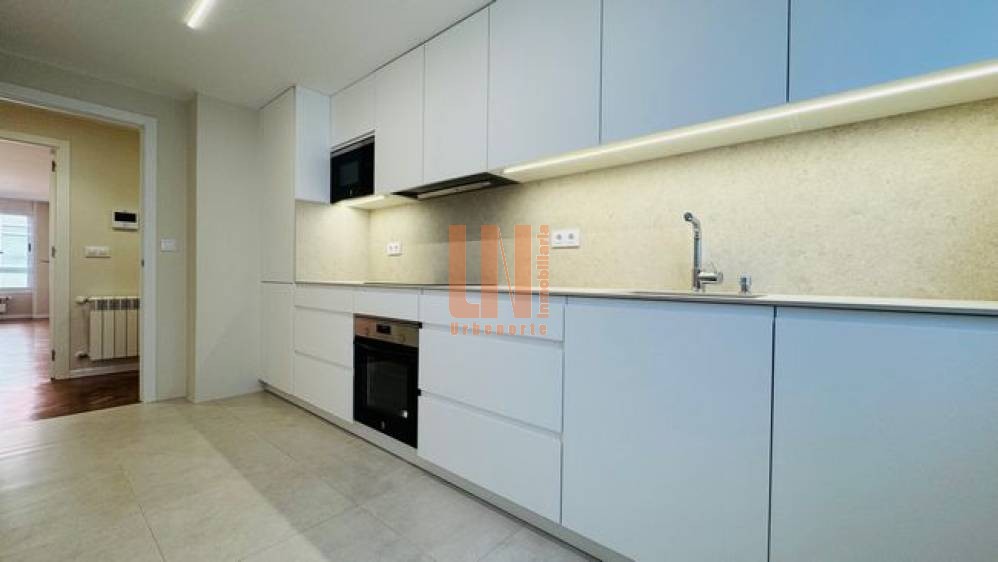 Recientemente reformado, a estrenar. 