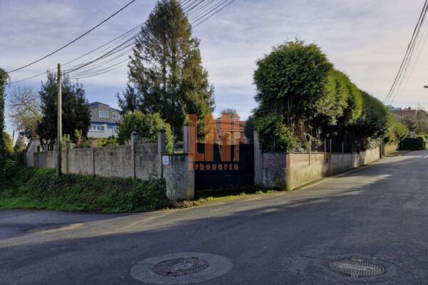 Suelo residencial en Oleiros (A Coruña)