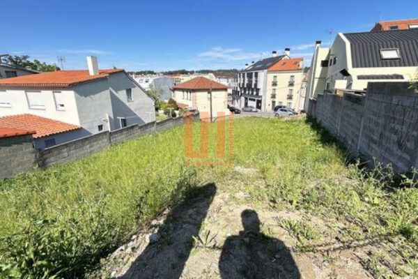 Suelo residencial en Oleiros (A Coruña)