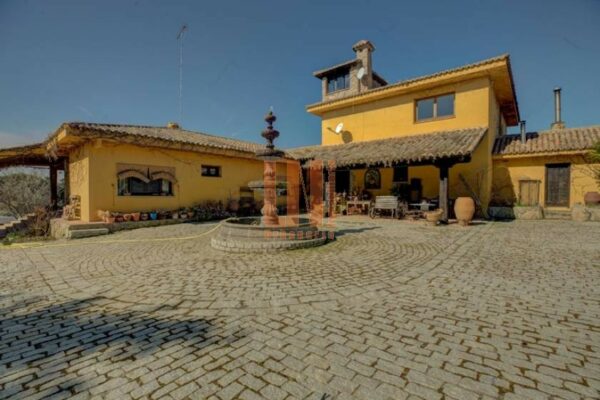 Casa Rústica en Valdemorillo (Madrid)
