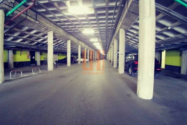 Parking negocio en ARAVACA (Madrid)