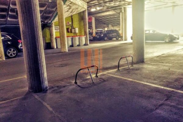 Parking negocio en ARAVACA (Madrid)