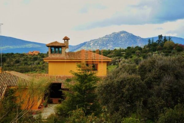 Casa Rústica en Valdemorillo (Madrid)
