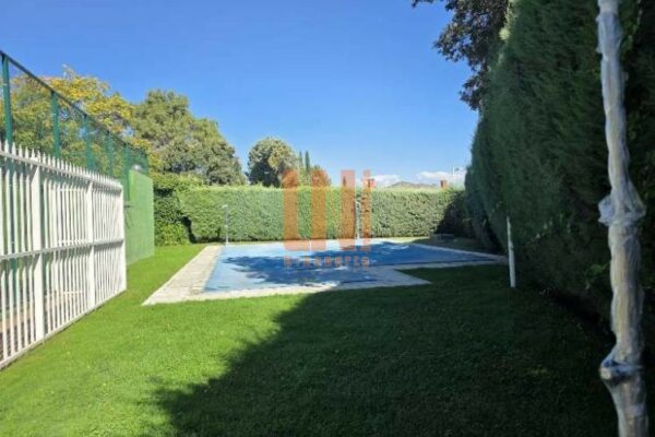 Casa en Villanueva de la Cañada (Madrid)