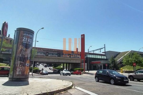 Local comercial en ARAVACA (Madrid)