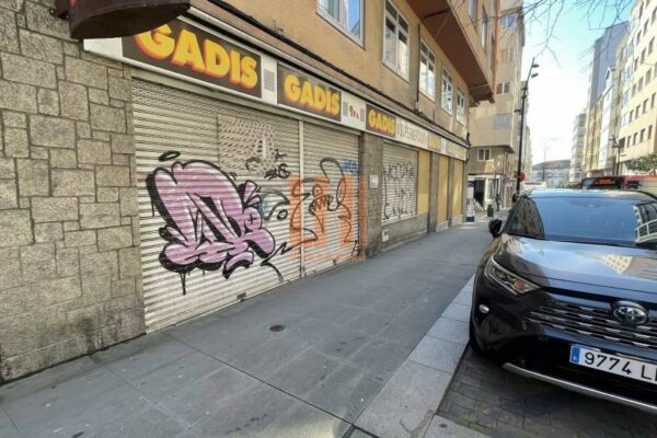 Local comercial en A Coruña (A Coruña)
