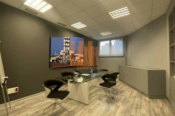 Local comercial en Carral
