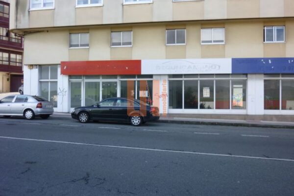 Local comercial en Arteixo (A Coruña)