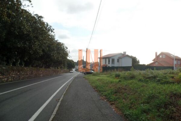 Suelo urbanizable en Oleiros (A Coruña)