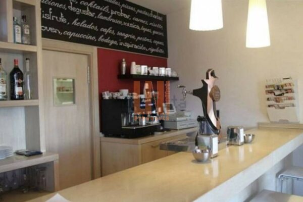 Local comercial en Culleredo (A Coruña)