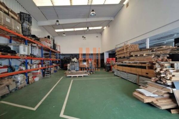 Nave industrial en Culleredo (A Coruña)