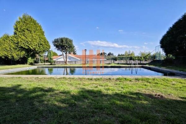Chalet en Oleiros (A Coruña)