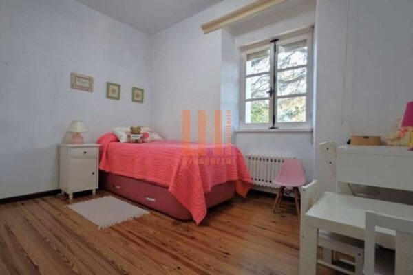 Chalet en Oleiros (A Coruña)