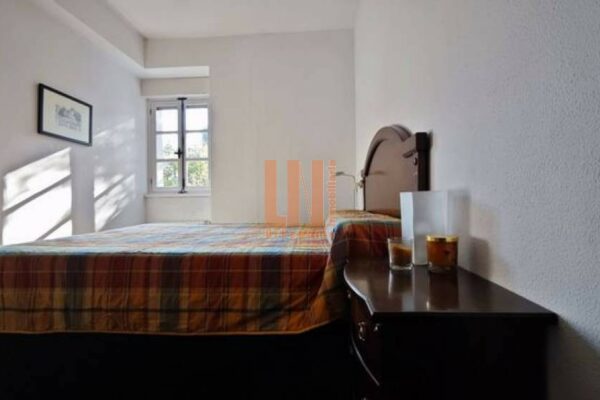 Chalet en Oleiros (A Coruña)