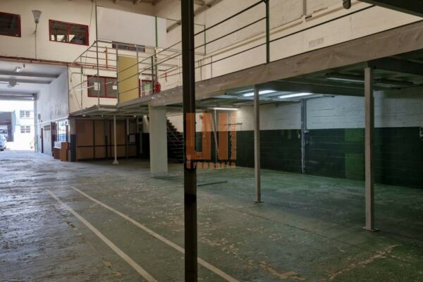 Nave industrial en Bergondo