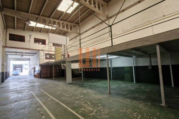 Nave industrial en Bergondo