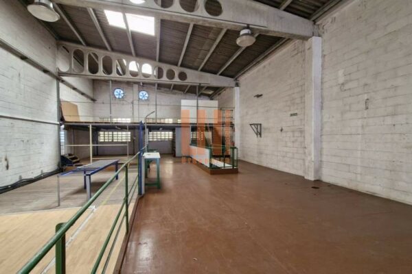 Nave industrial en Bergondo