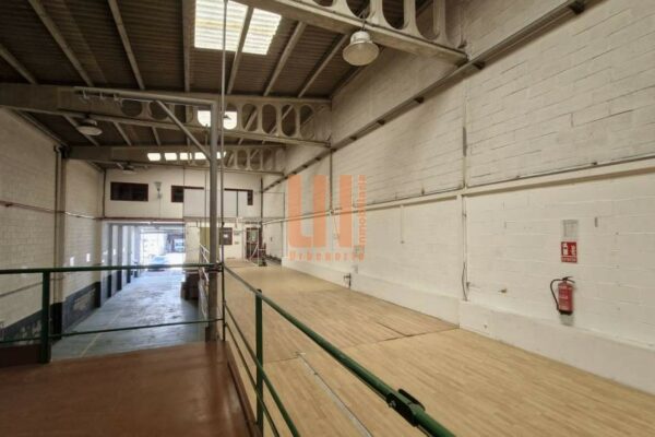 Nave industrial en Bergondo