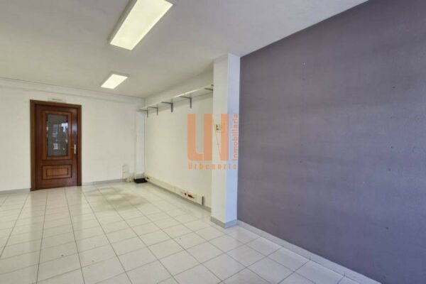 Nave industrial en Bergondo