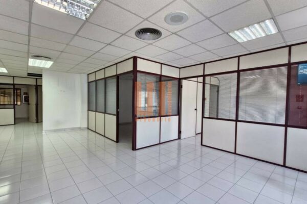 Nave industrial en Bergondo