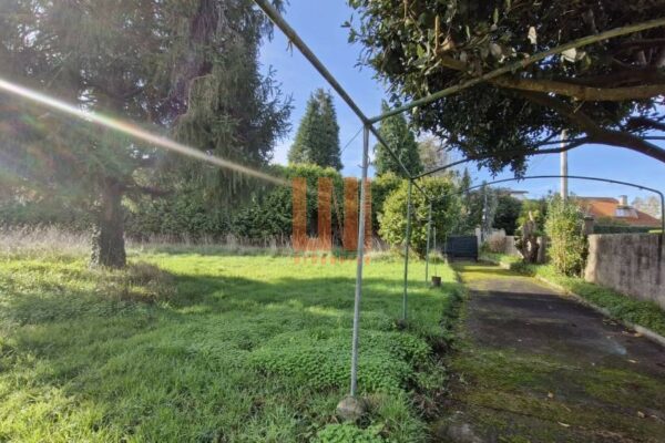 Suelo residencial en Oleiros (A Coruña)