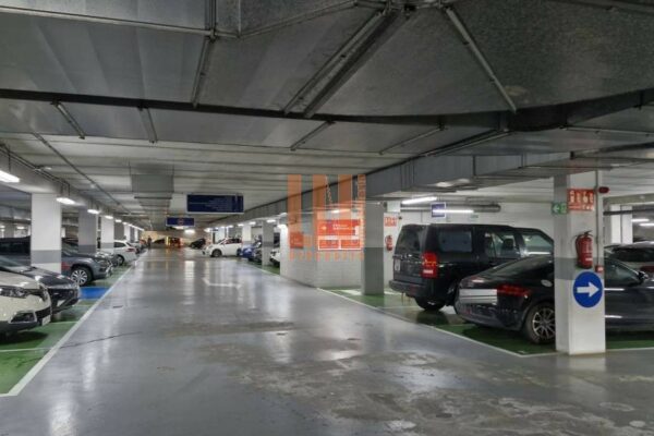 Parking negocio en A Coruña (A Coruña)