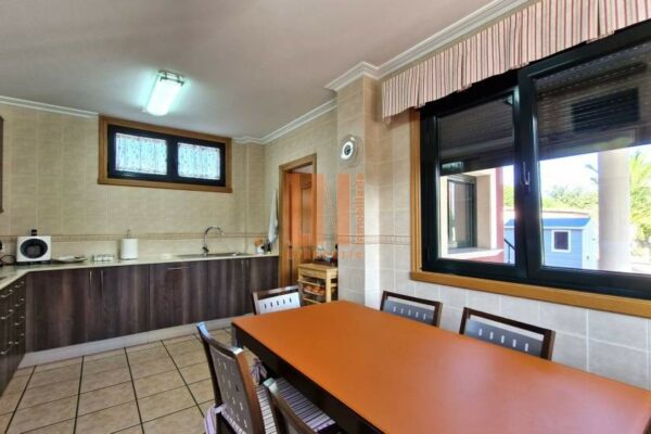 Chalet en A Coruña (A Coruña)