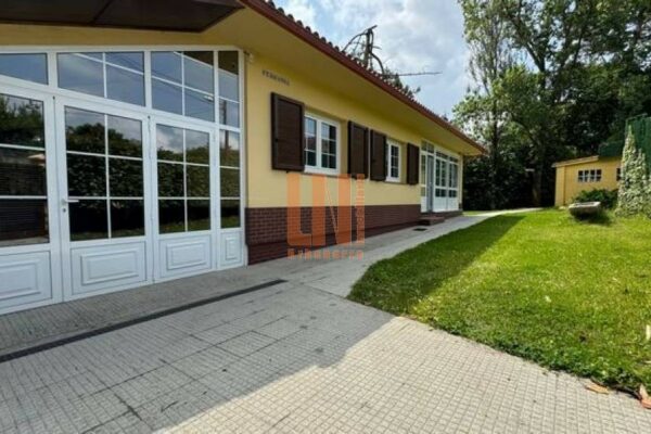 Casa en Cambre