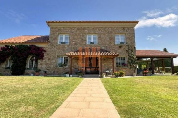 Casa en A Coruña (A Coruña)
