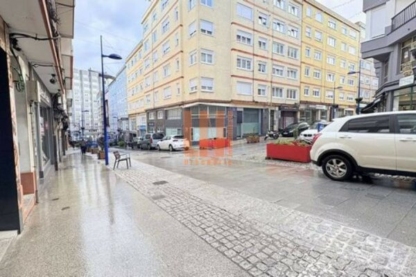 Local comercial en Culleredo (A Coruña)