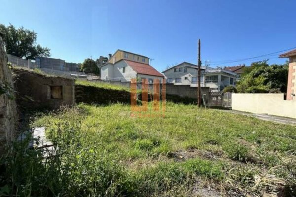Suelo residencial en Oleiros (A Coruña)