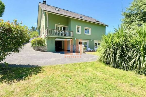 Casa en Oleiros - foto 2