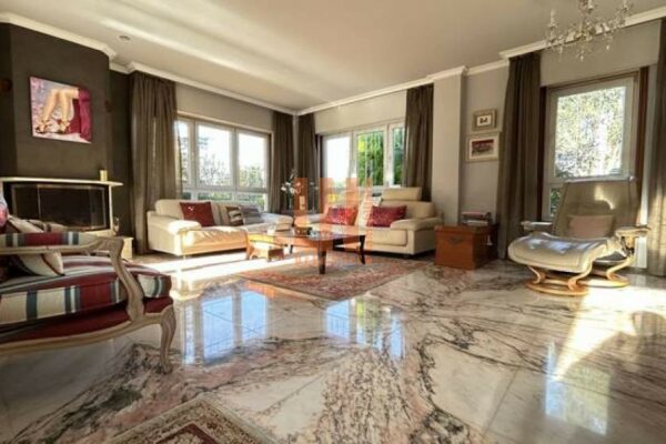 Vivienda unifamiliar en Oleiros (A Coruña)