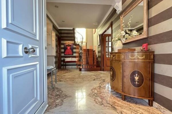 Vivienda unifamiliar en Oleiros (A Coruña)