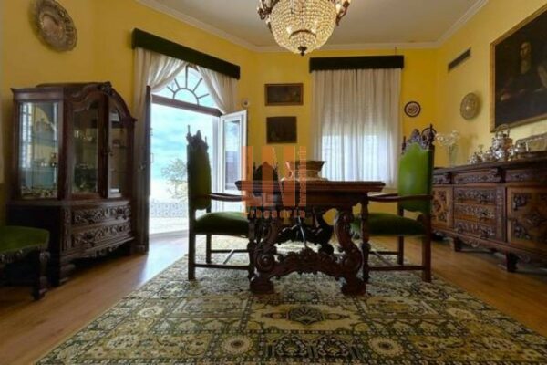 Vivienda unifamiliar en Oleiros (A Coruña)