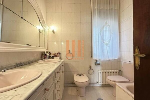 Vivienda unifamiliar en Oleiros (A Coruña)