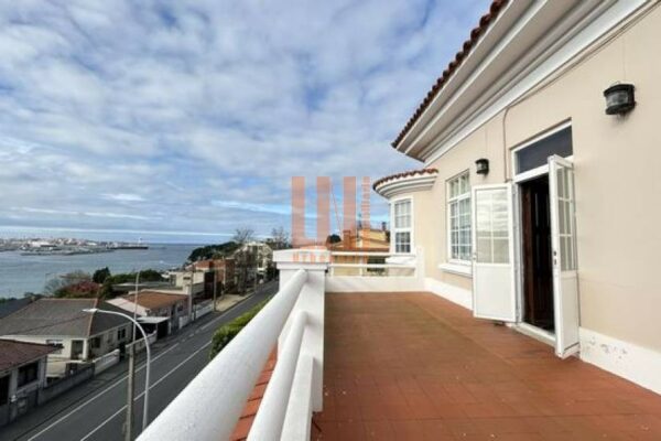 Vivienda unifamiliar en Oleiros (A Coruña)