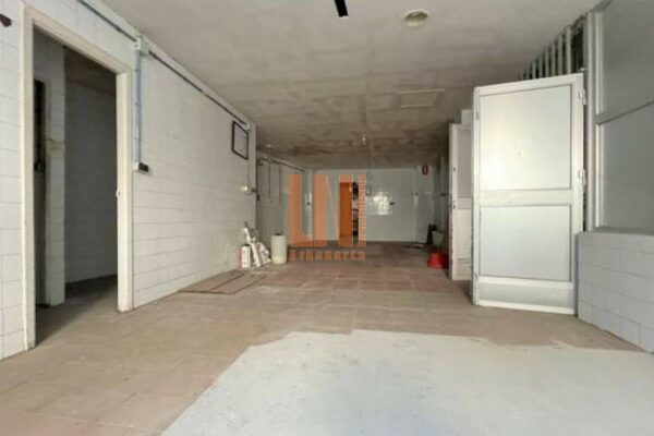 Local comercial en Oleiros (A Coruña)