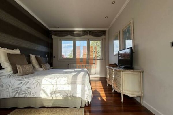 Vivienda unifamiliar en Oleiros (A Coruña)