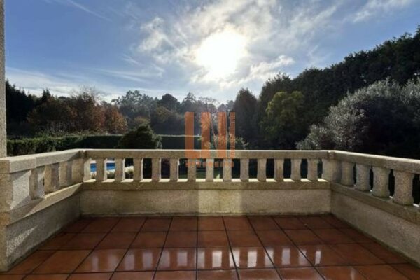 Vivienda unifamiliar en Oleiros (A Coruña)