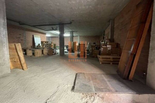 Local comercial en Cambre (A Coruña)
